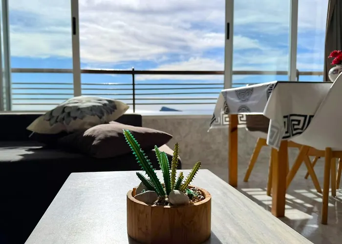 Coblanca 8-12º Apartman *